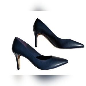 Kellie  & Katie Astivia Pump